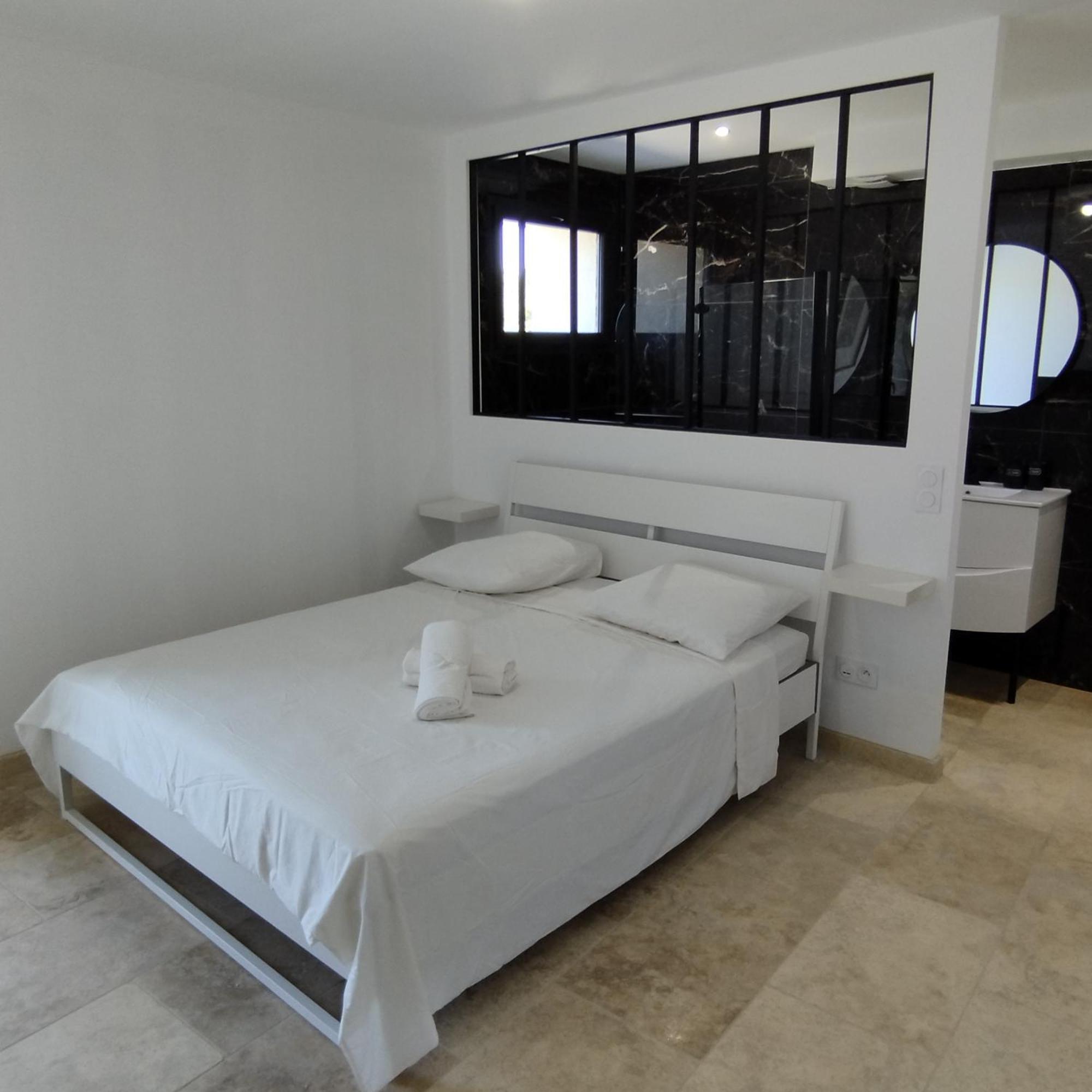 Mas En Provence Vila Le Thor Exterior foto