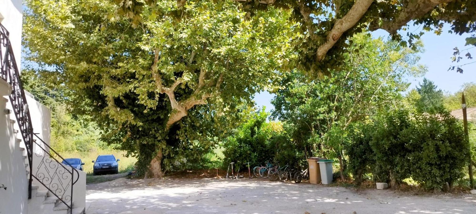 Mas En Provence Vila Le Thor Exterior foto